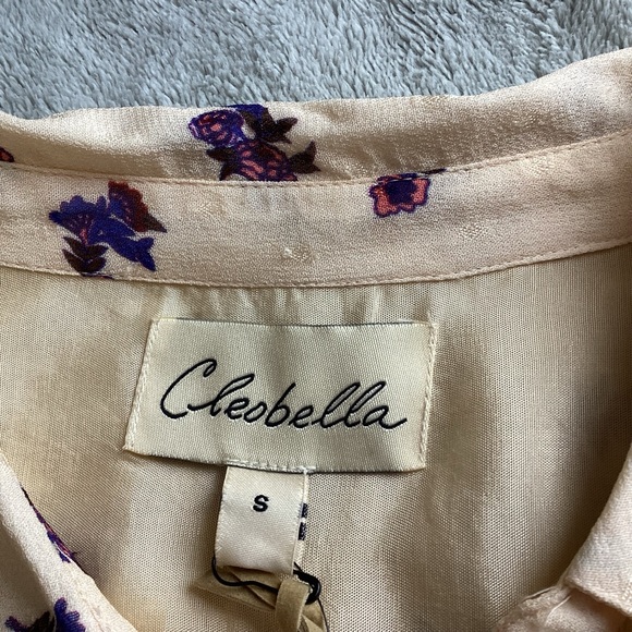 NWT Cleobella Kinsley Blouse Delicate Boho Floral Button Top Tiered Bell Sleeve - Picture 3 of 17
